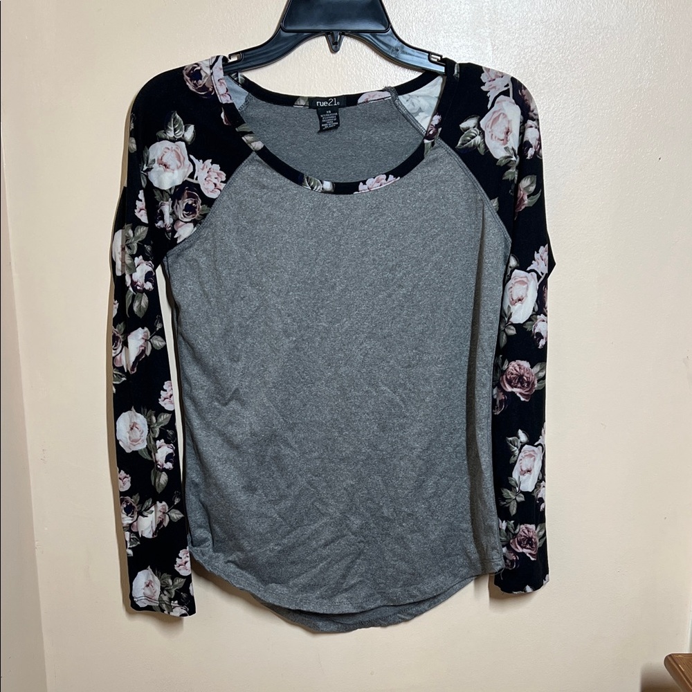 Rue21 Gray Raglan Top with Black Floral Sleeves